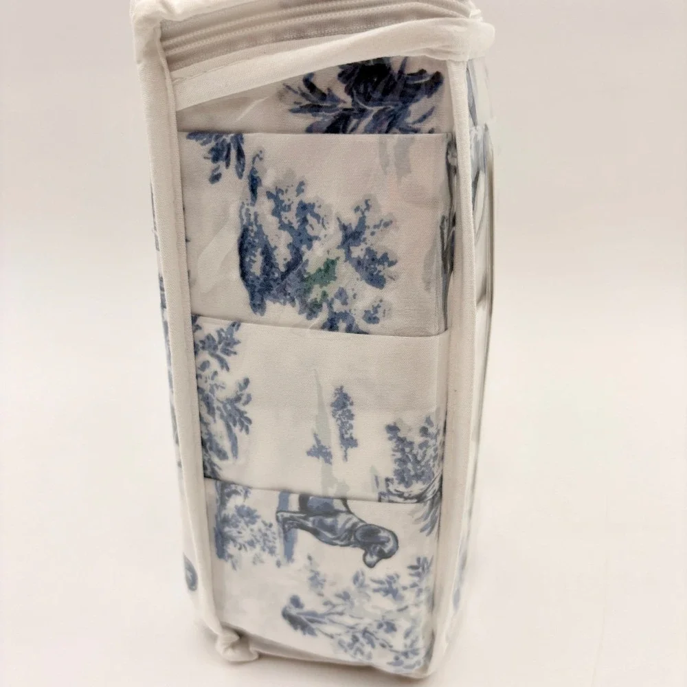 Kindred Home Queen 6 Piece Sheet Set Blue White Dachshund Doxie Dog Toile